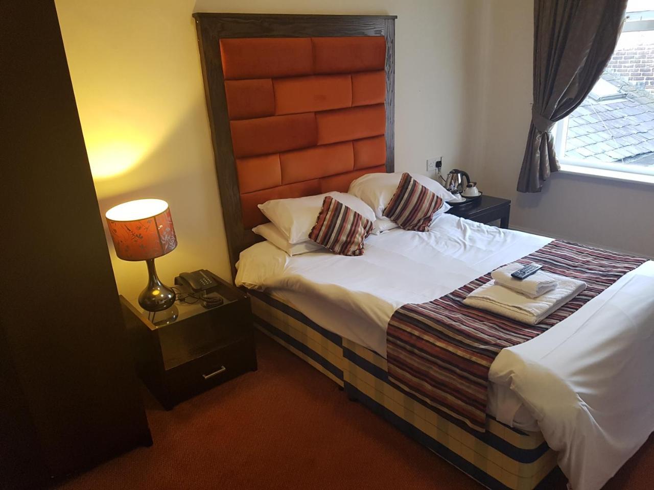 Lion And Swan Hotel Congleton Bilik gambar